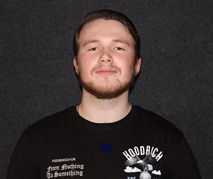 <subject>[headshot] image of a customer (for a mobility and transportation)</subject>