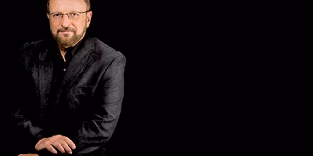 The Wayne Messmer Christmas Show