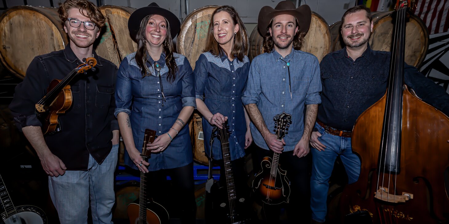 Fox Crossing Stringband
