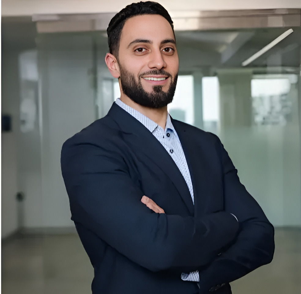 Dr Mostafa Maita at Dynasty Health Pain Center Tempe