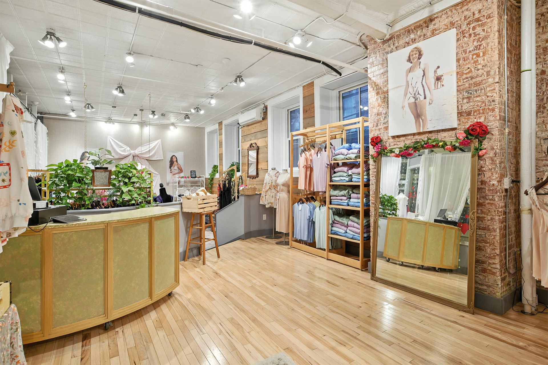 Retail Space at Thornes 