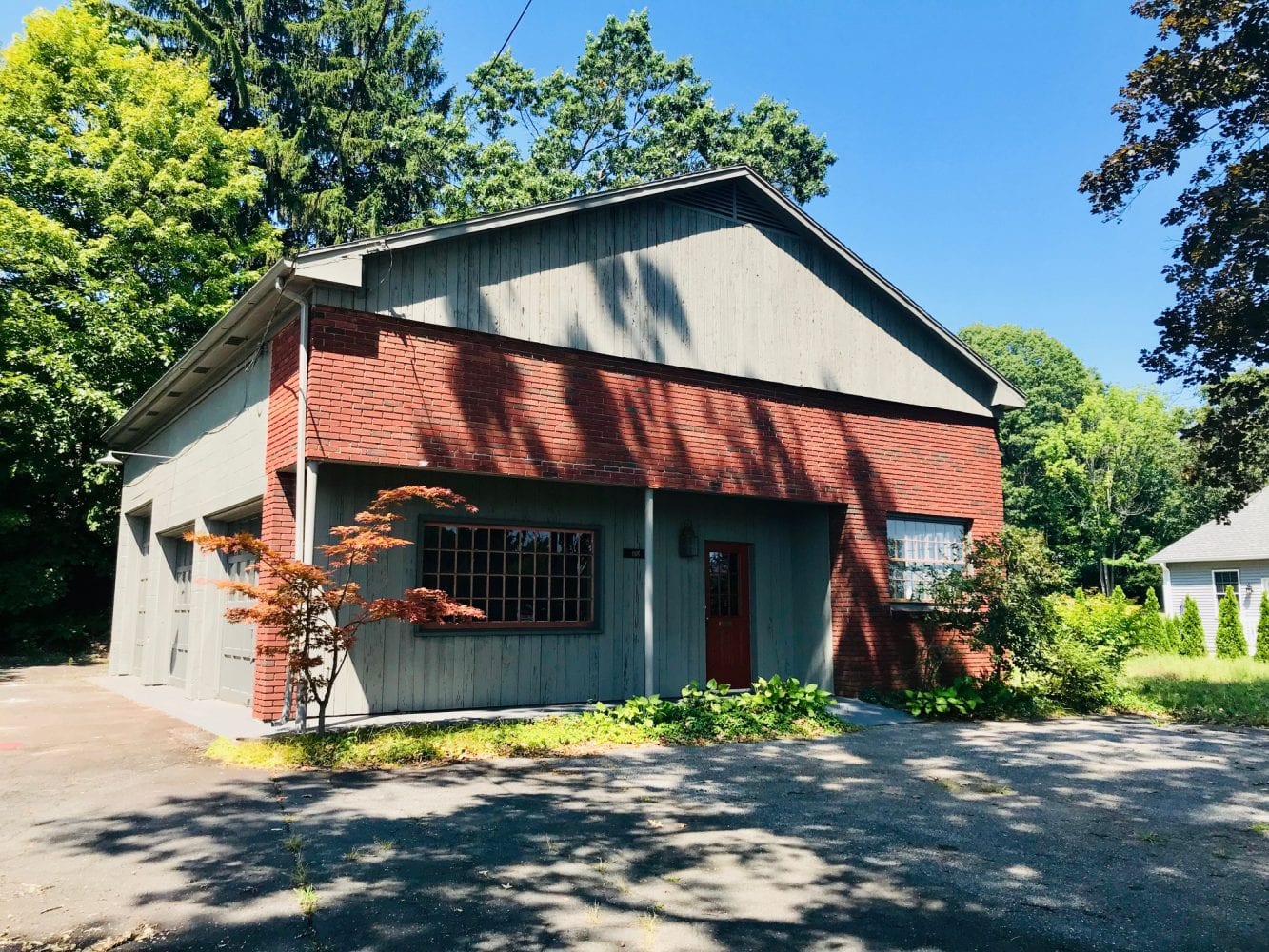 1016 Springfield St, Agawam, MA