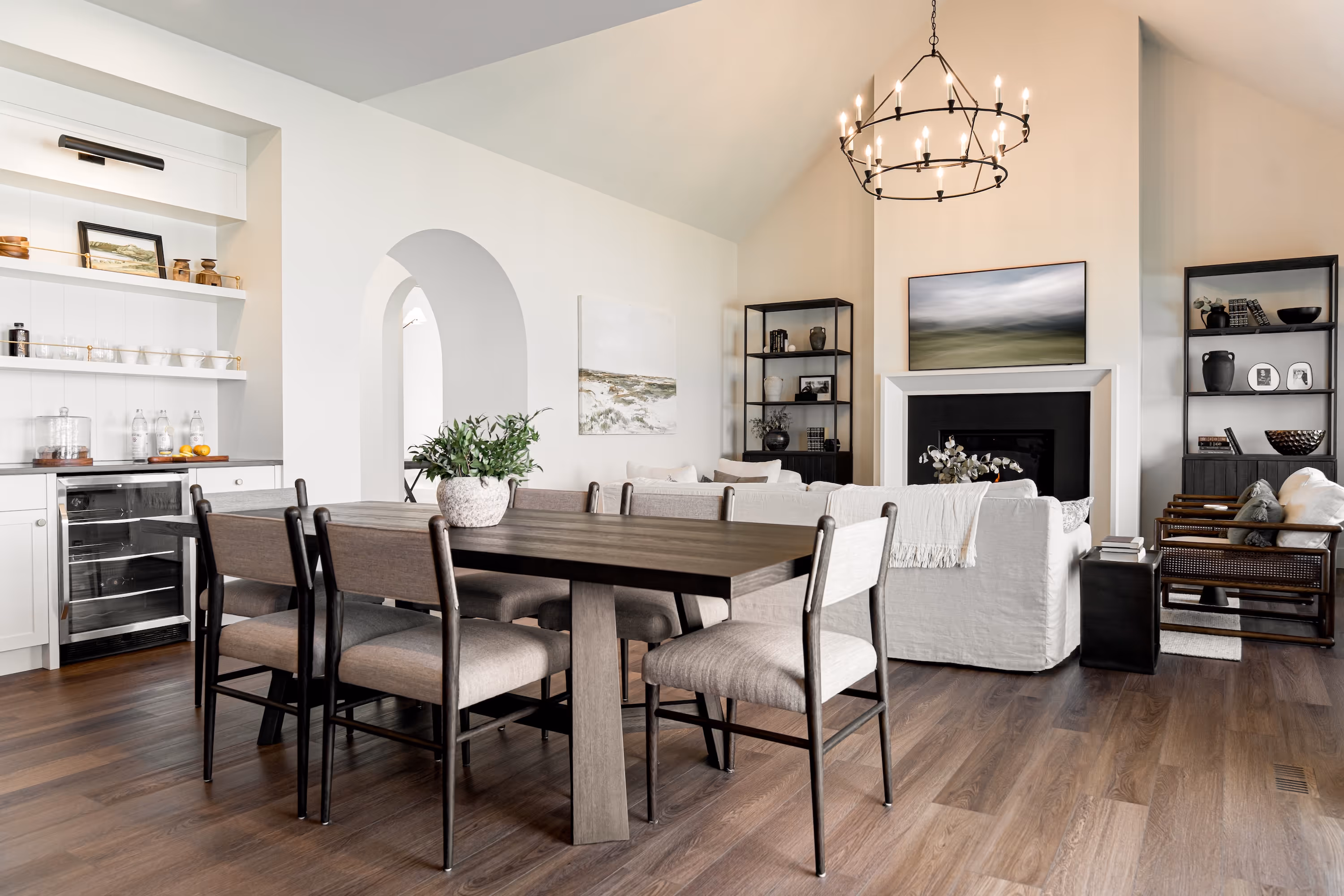 Open living and eating space