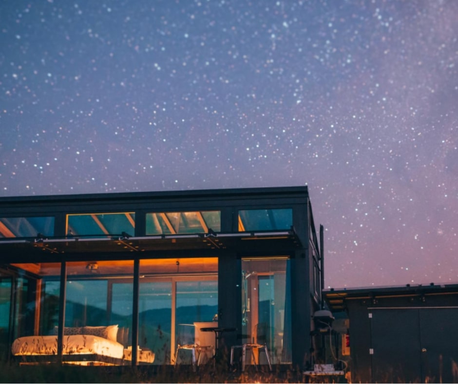 Star Gazing Pure Pods New Zealand | Bloomoon DMC luxury travel