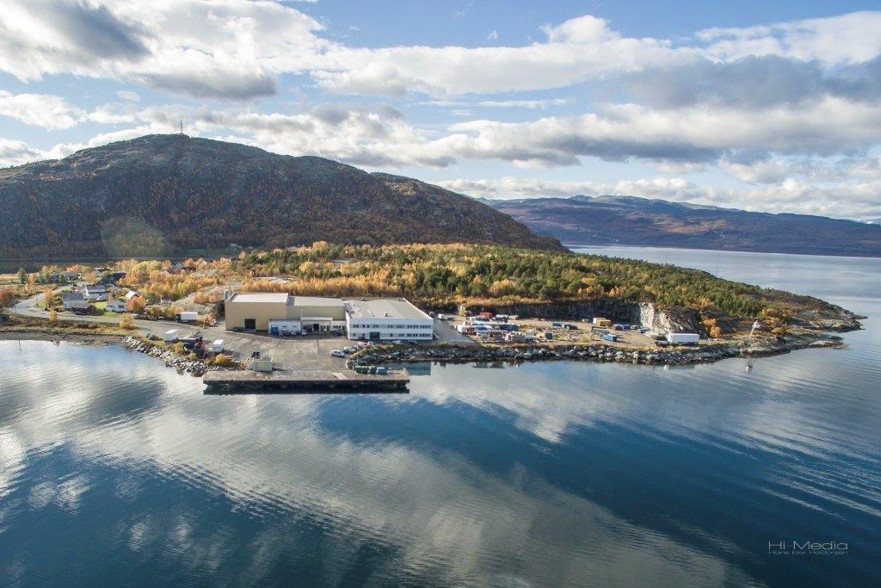 Dronebilde av nesset, alta