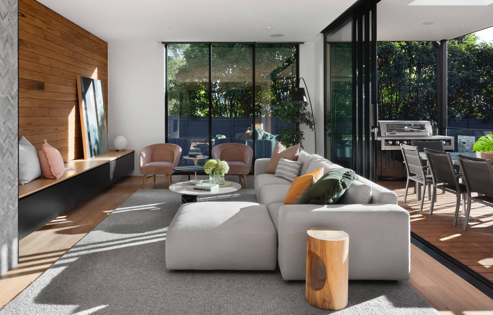 Unsplash License Image - Construktion X Webflow Template