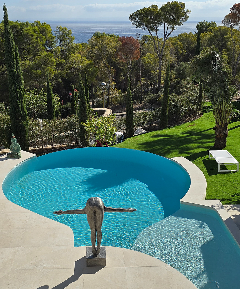 Infinity-Pool-Umbau in Badia de Palma