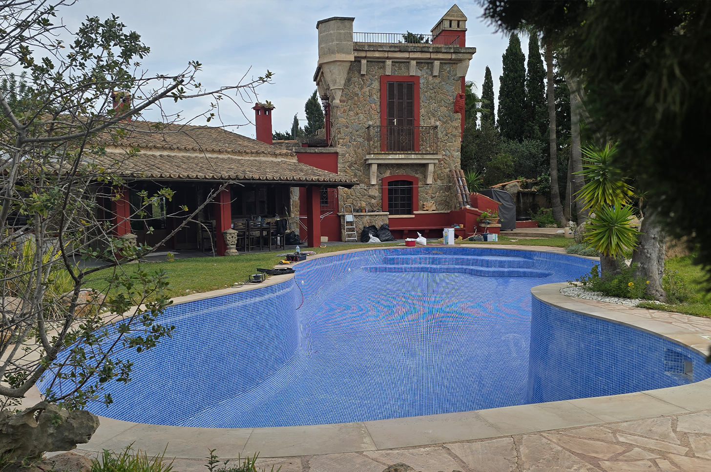 Pool-Sanierung I Undichtigkeit in Santa Maria