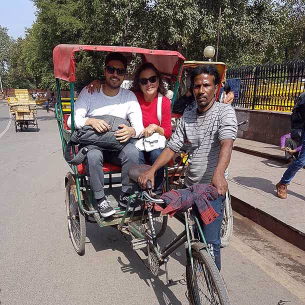 Depoimentos. Nossos amigos: conectando vidas além das viagens. Agência de Viagens Thais Tours.