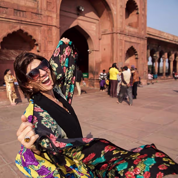 Depoimentos. Nossos amigos: conectando vidas além das viagens. Agência de Viagens Thais Tours.