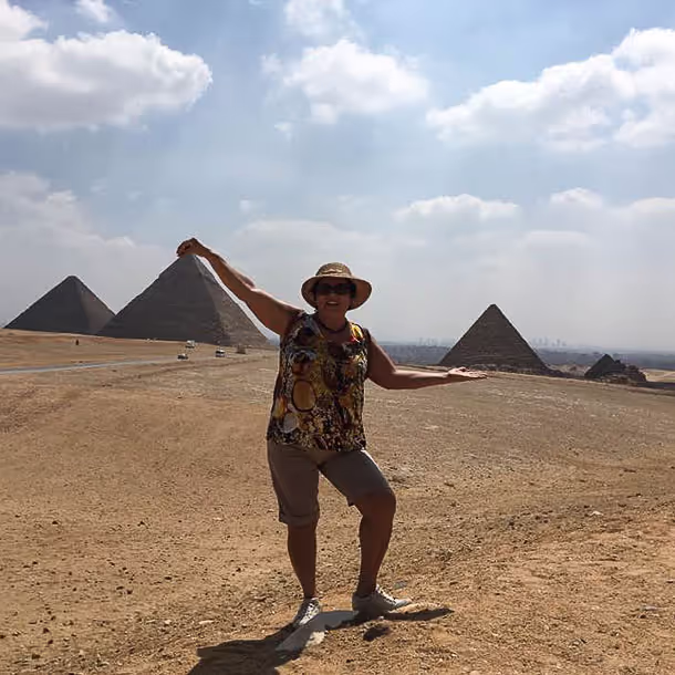 Depoimentos. Nossos amigos: conectando vidas além das viagens. Agência de Viagens Thais Tours.