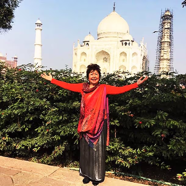 Depoimentos. Nossos amigos: conectando vidas além das viagens. Agência de Viagens Thais Tours.