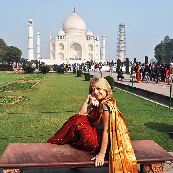 Depoimentos. Nossos amigos: conectando vidas além das viagens. Agência de Viagens Thais Tours.