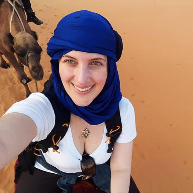 Depoimentos. Nossos amigos: conectando vidas além das viagens. Agência de Viagens Thais Tours.