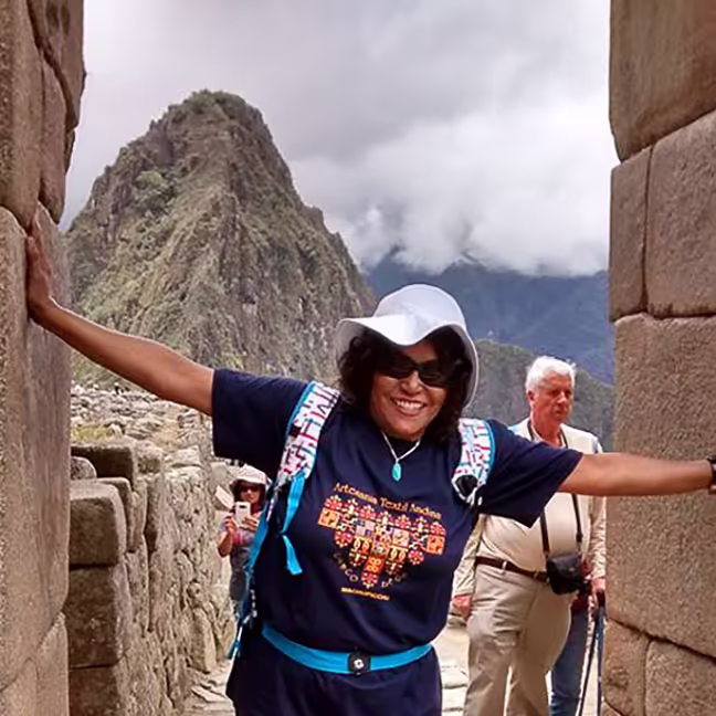 Depoimentos. Nossos amigos: conectando vidas além das viagens. Agência de Viagens Thais Tours.