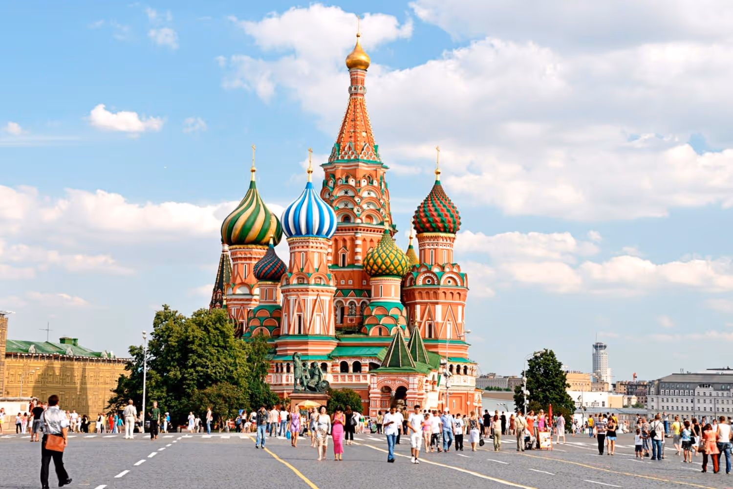 Viagens em grupo. Agência de Viagens Thais Tours.