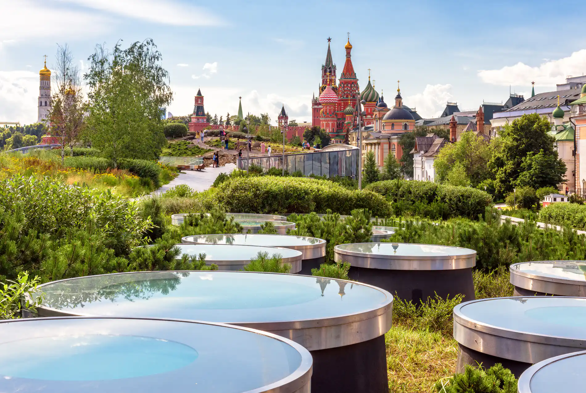 Viagens em grupo. Agência de Viagens Thais Tours.