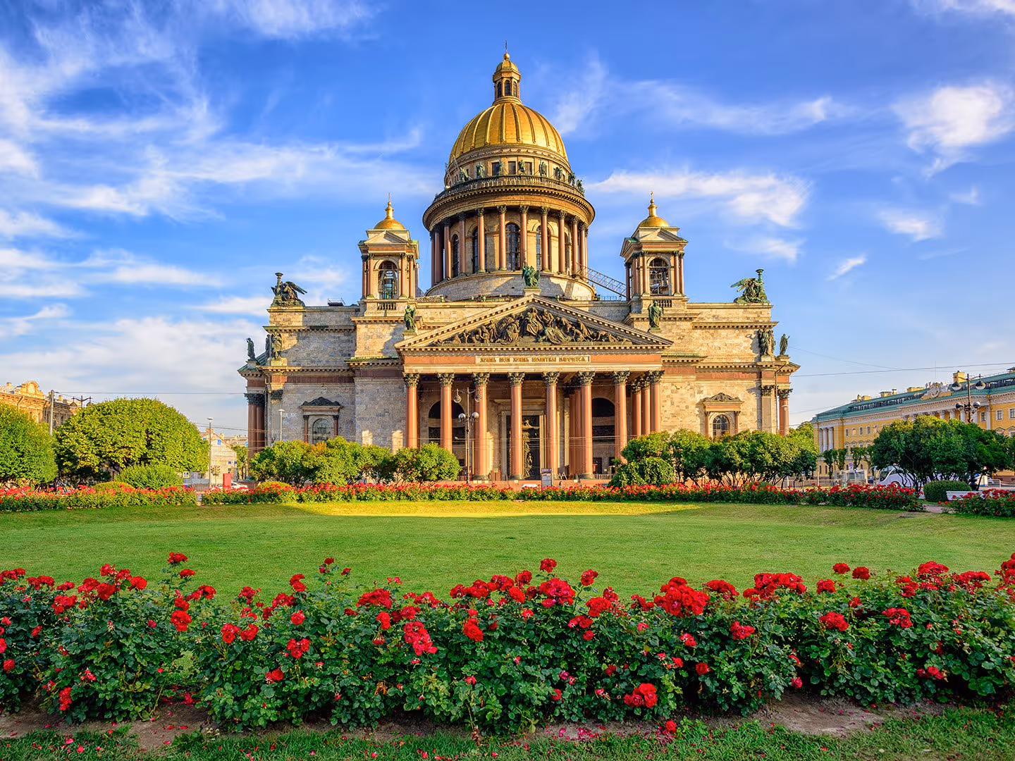 Viagens em grupo. Agência de Viagens Thais Tours.