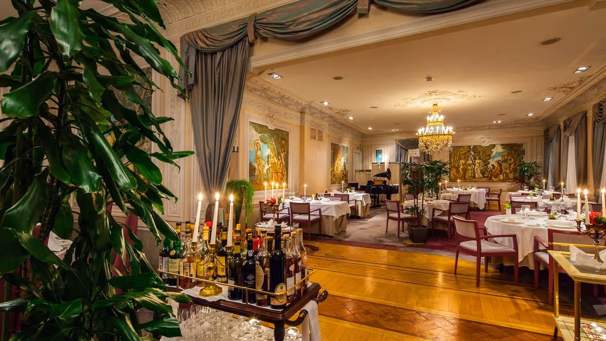 Viagens em grupo. Agência de Viagens Thais Tours.