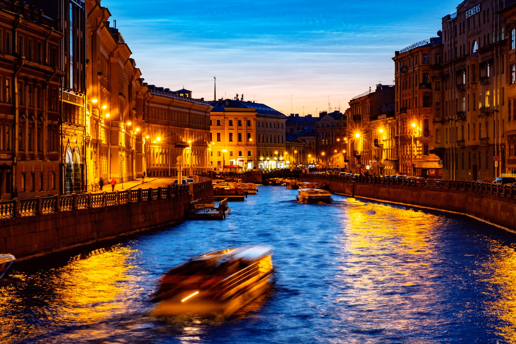 Viagens em grupo. Agência de Viagens Thais Tours.