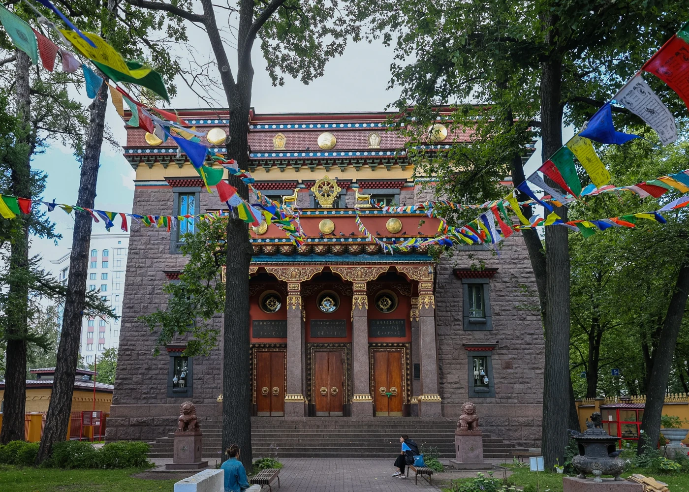 Viagens em grupo. Agência de Viagens Thais Tours.