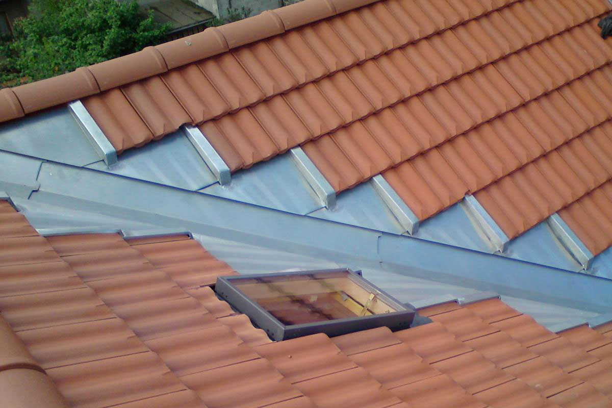 Travaux de zinguerie à Pontoise 95300 – LC Couvreur