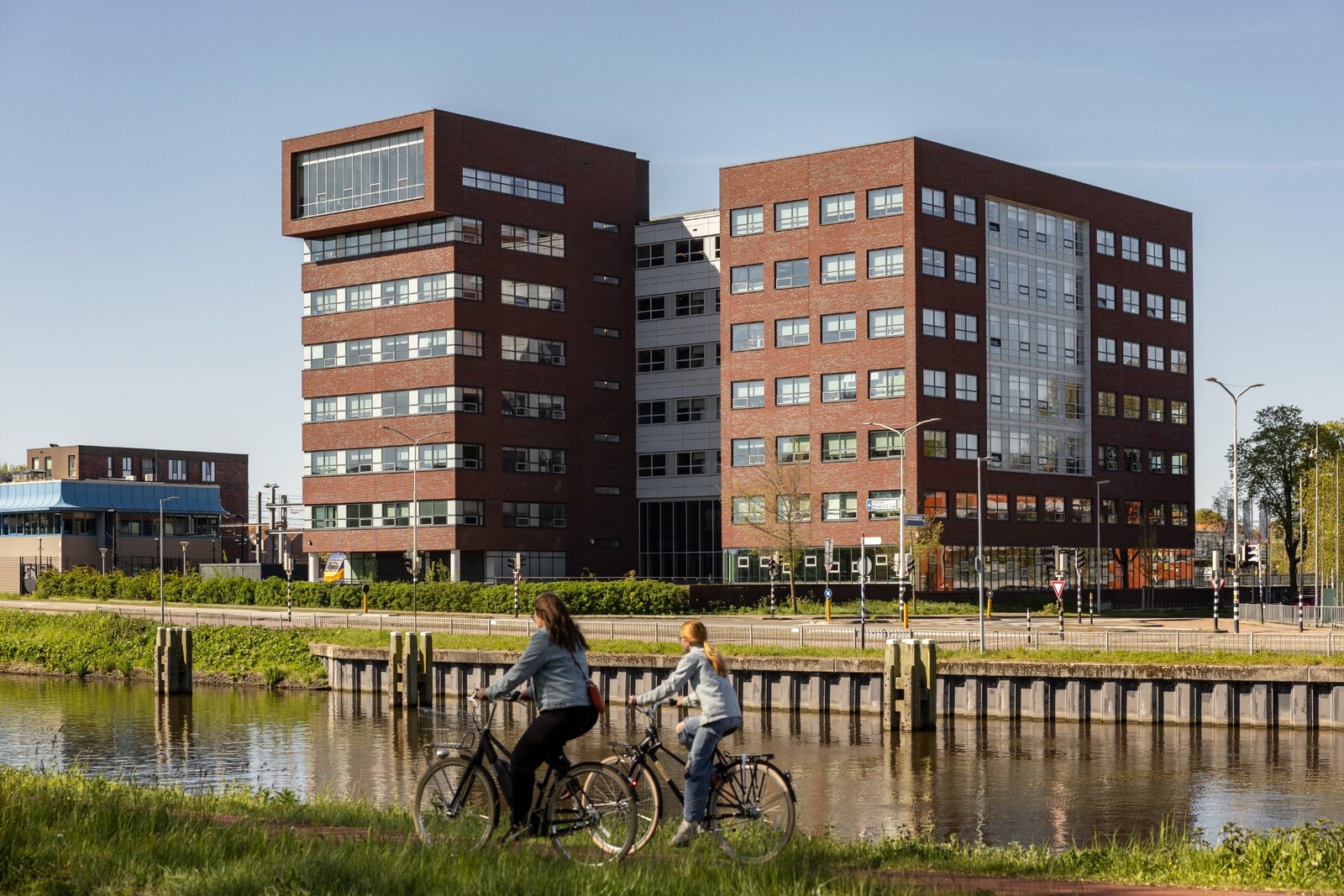 Financing the Purchase of an Office Building in Alkmaar - Photo 11