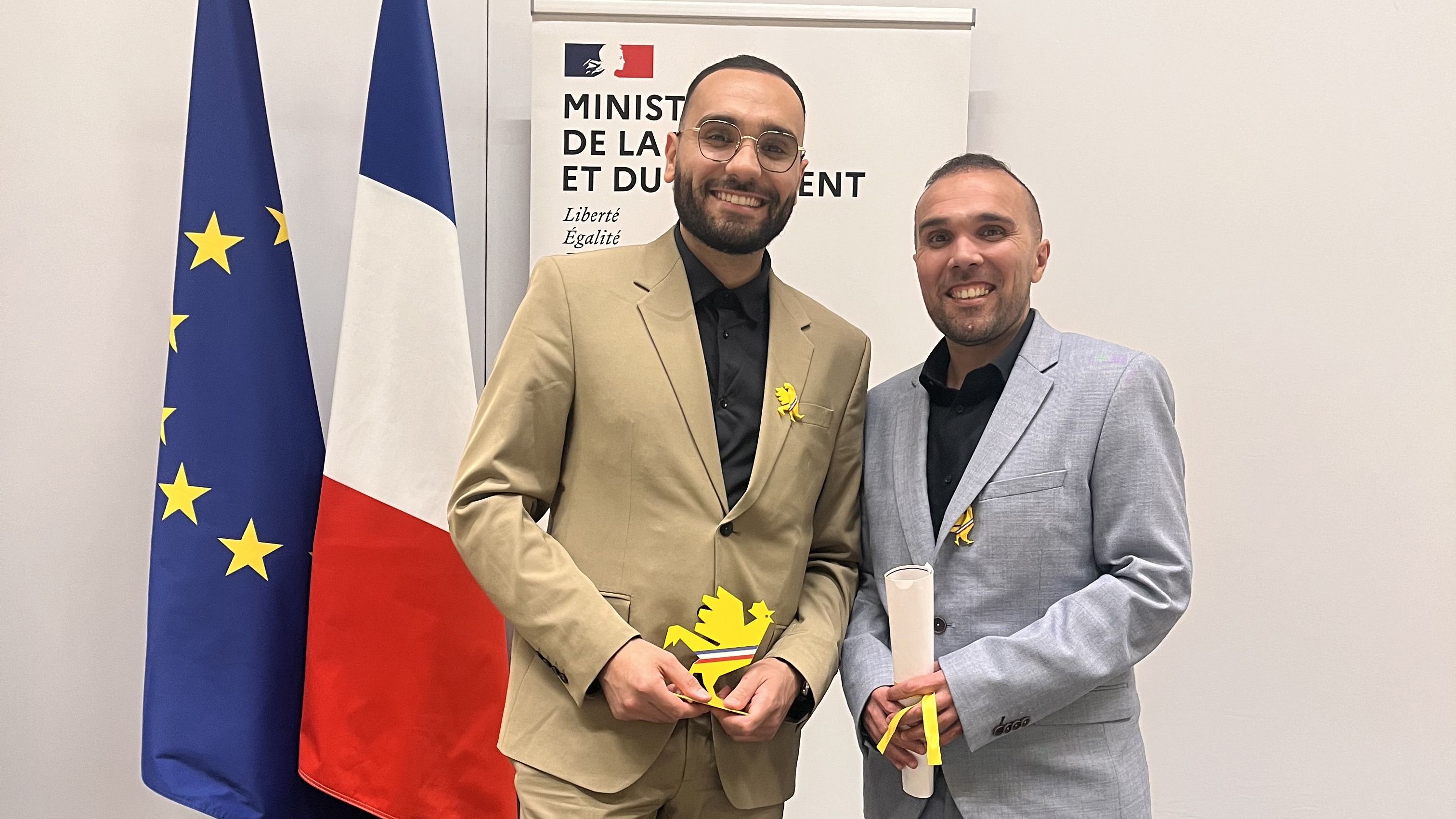 Remise du prix Talents des cités à Yamine et Yadem Benmessaoud