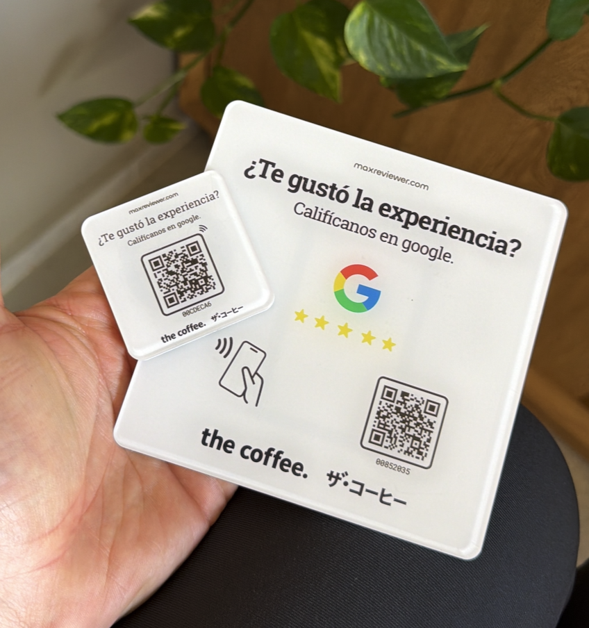 Placa de acrílico personalizada con NFC y QR de the coffee