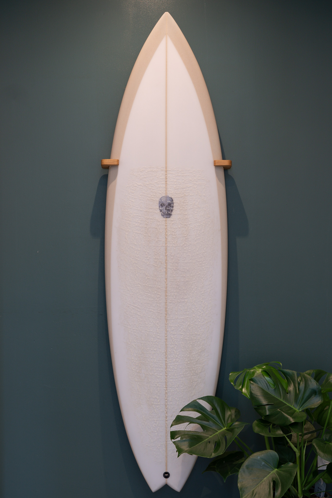 Surfboard wall mount