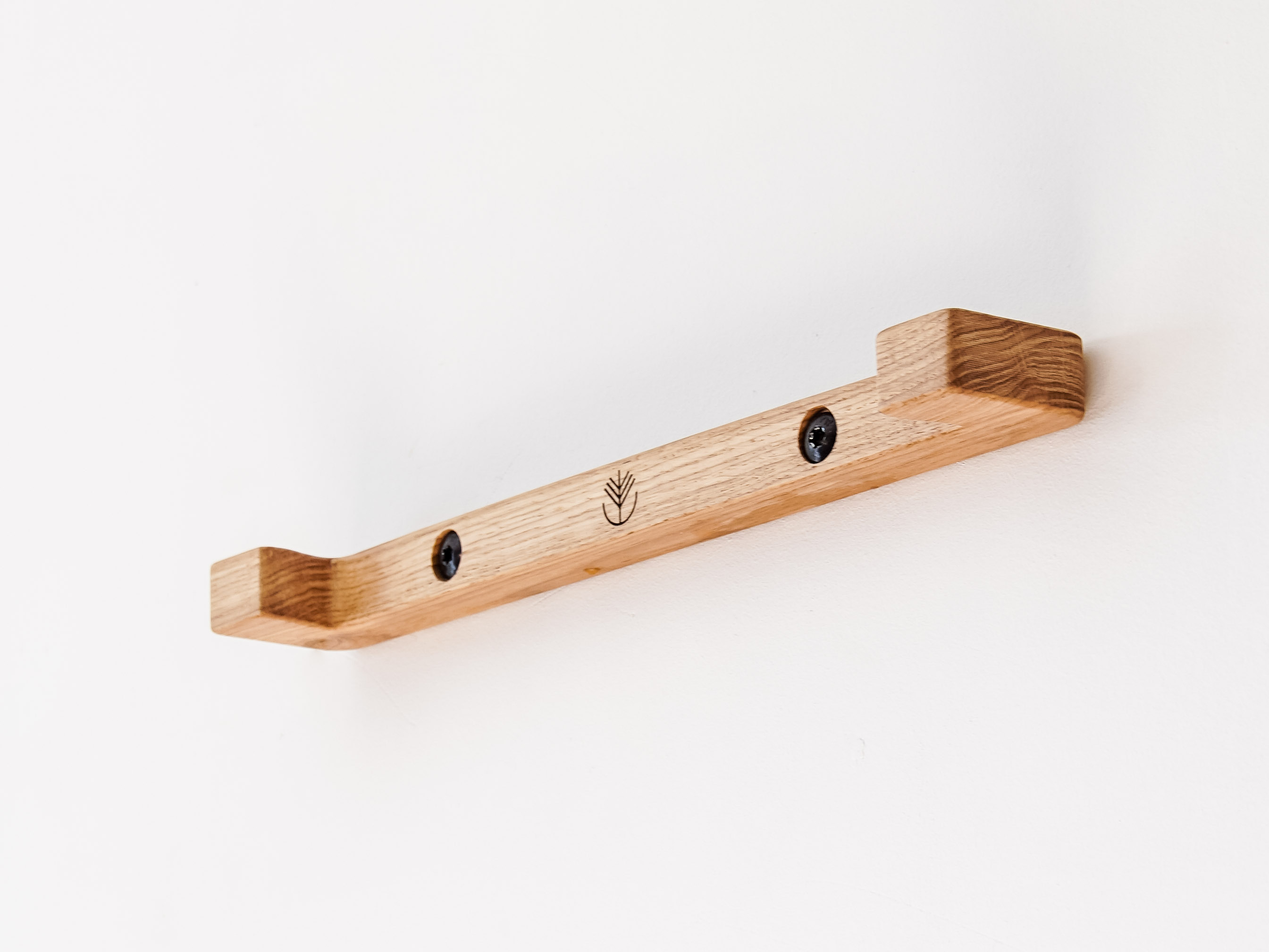 Oak wood snowboard hanger