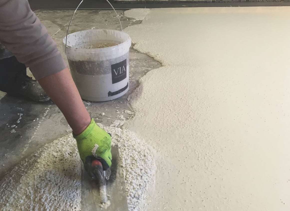 Verarbeitung von fugenlosem Terrazzo