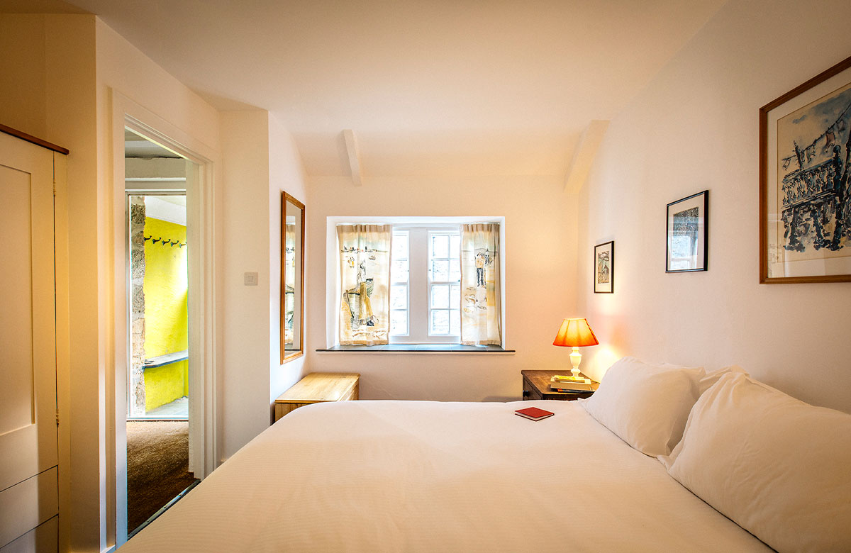 Upper Saltings bedroom 3