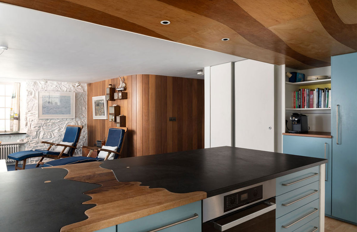 Old Saltings kitchen