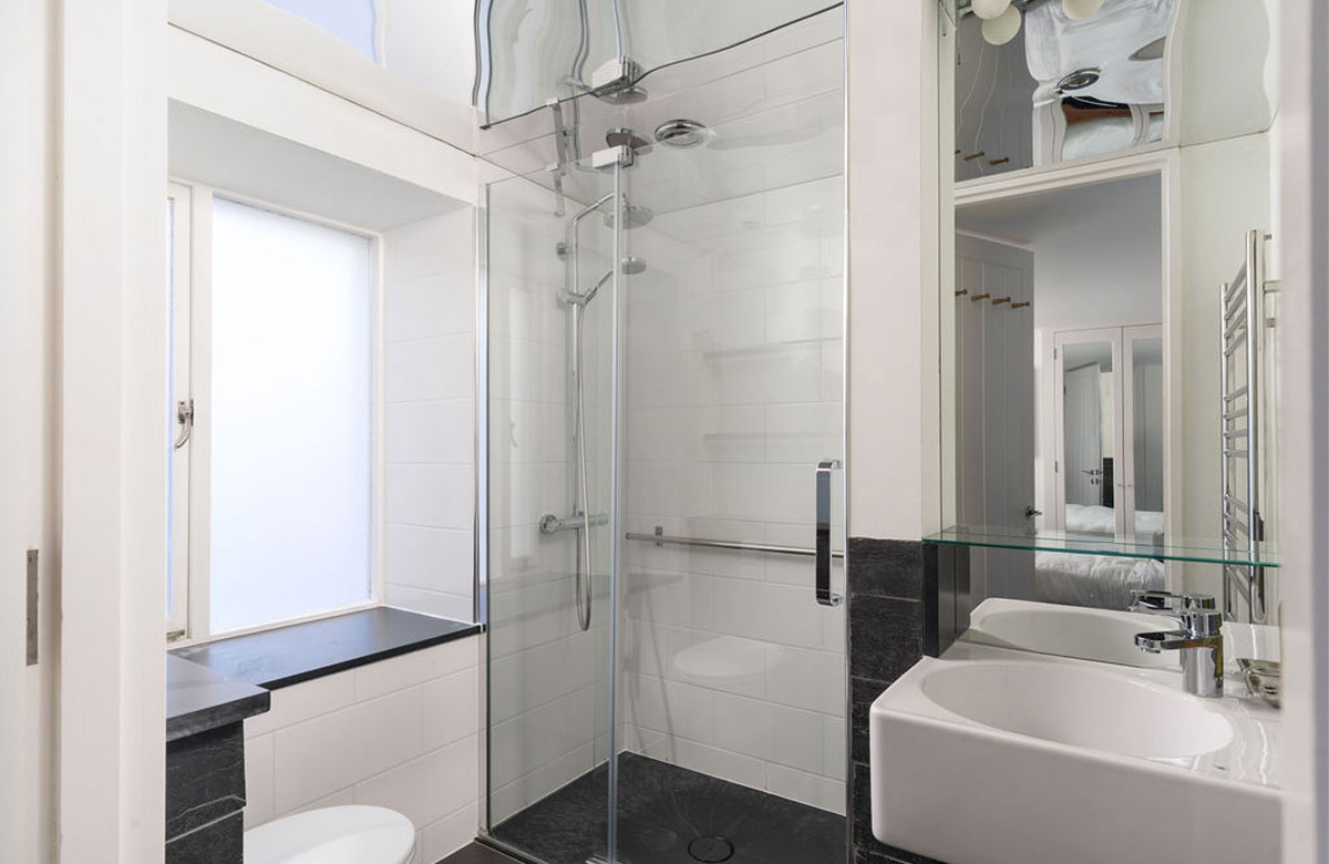 Old Saltings Bathroom