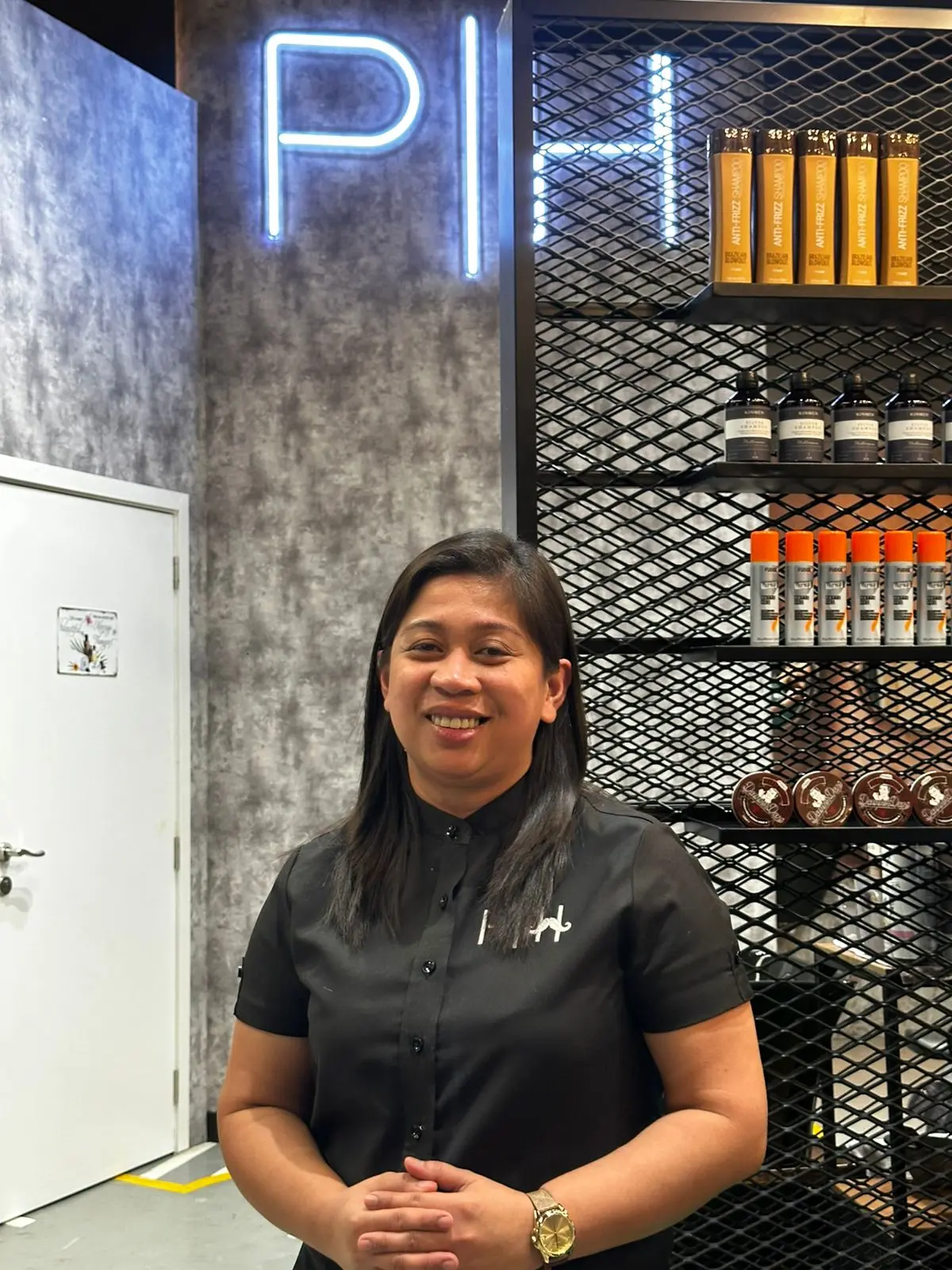 Maylanie professional technician providing premium services at Project Hairway barbershop