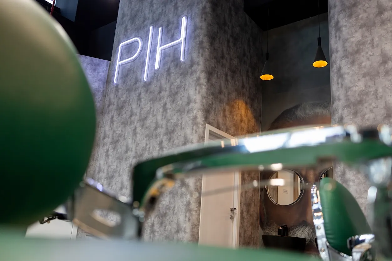 Traditional straight razor for premium hot towel shave service at Project Hairway Dubai barbershop