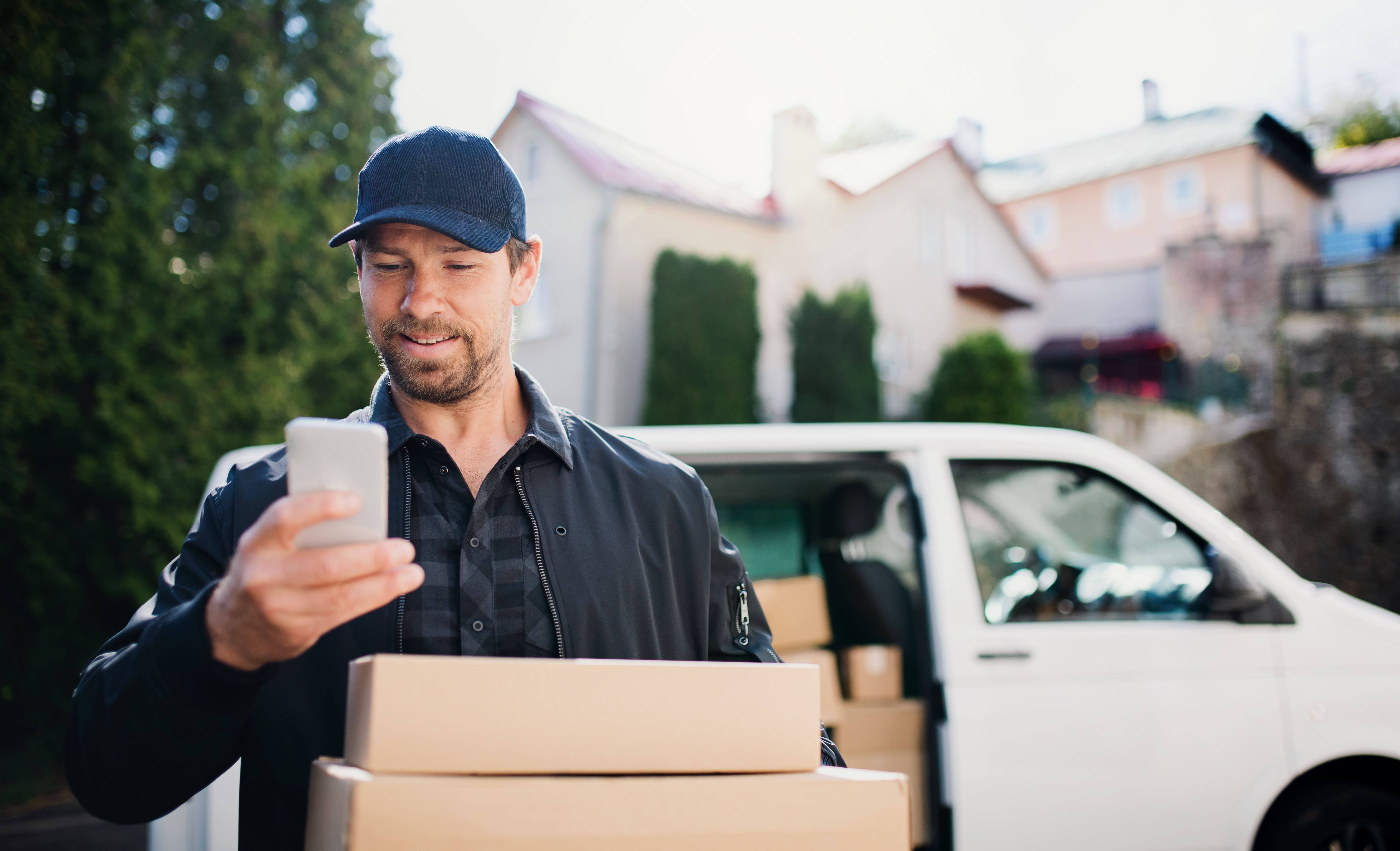 Entenda como a gestão de ofertas logísticas otimiza rotas, conecta entregadores e reduz atrasos com mais eficiência operacional. 