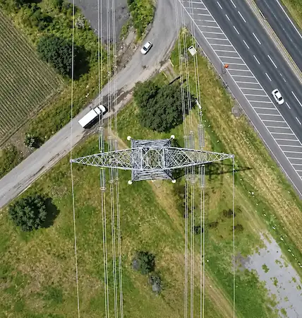 Línea de Transmisión Eléctrica de Energía Real
