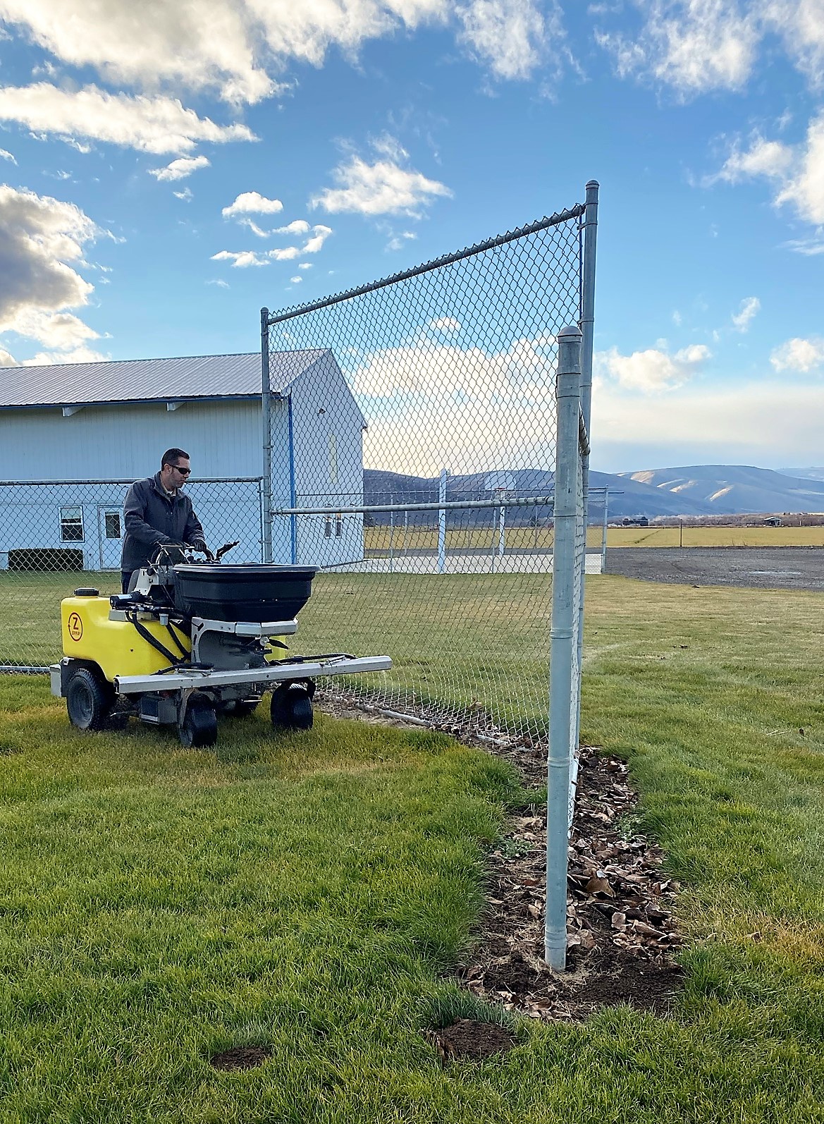 Ellensburg Washington School Lawn and Pest Control