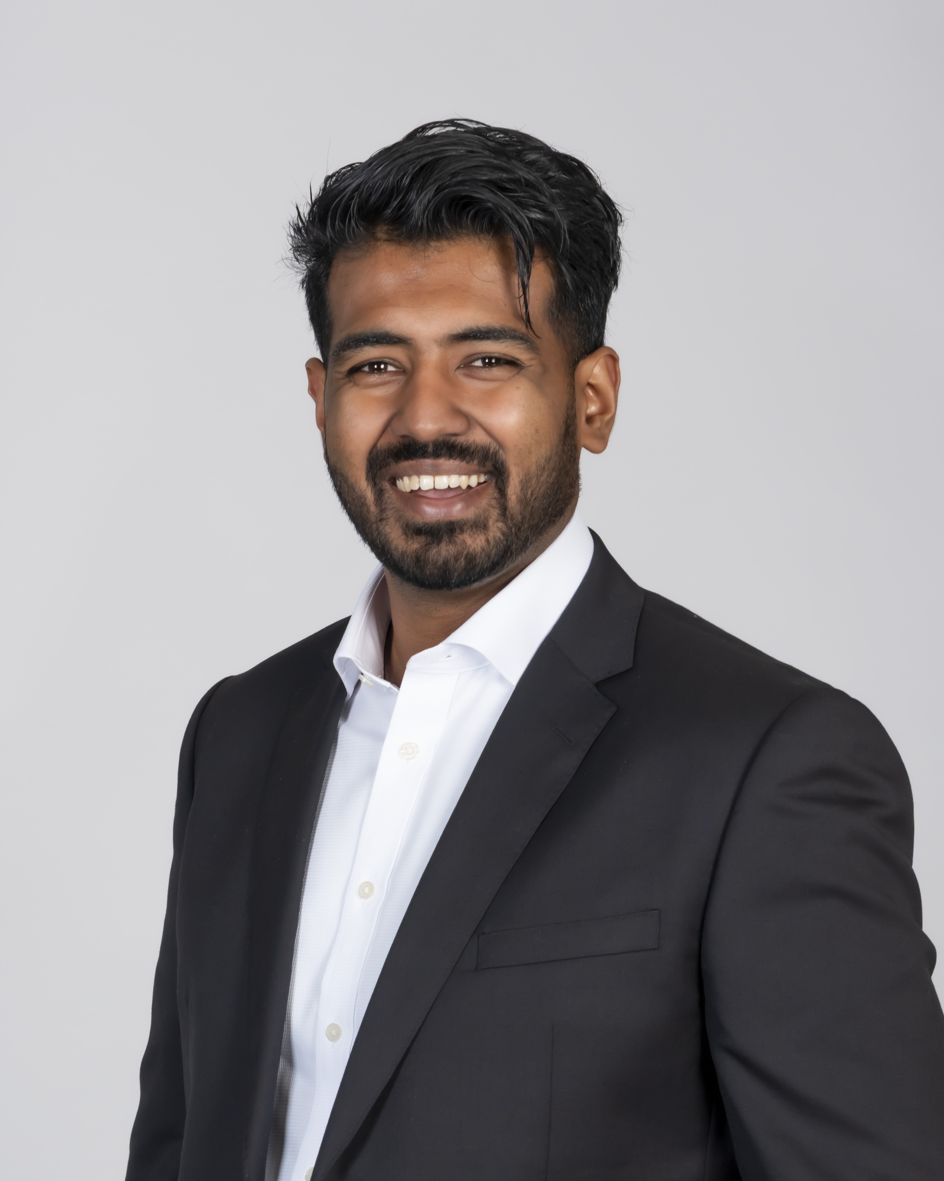 Headshot of Avinash