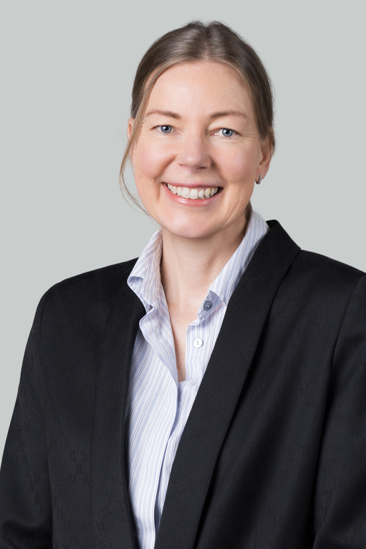 Headshot of Sarah Winfield