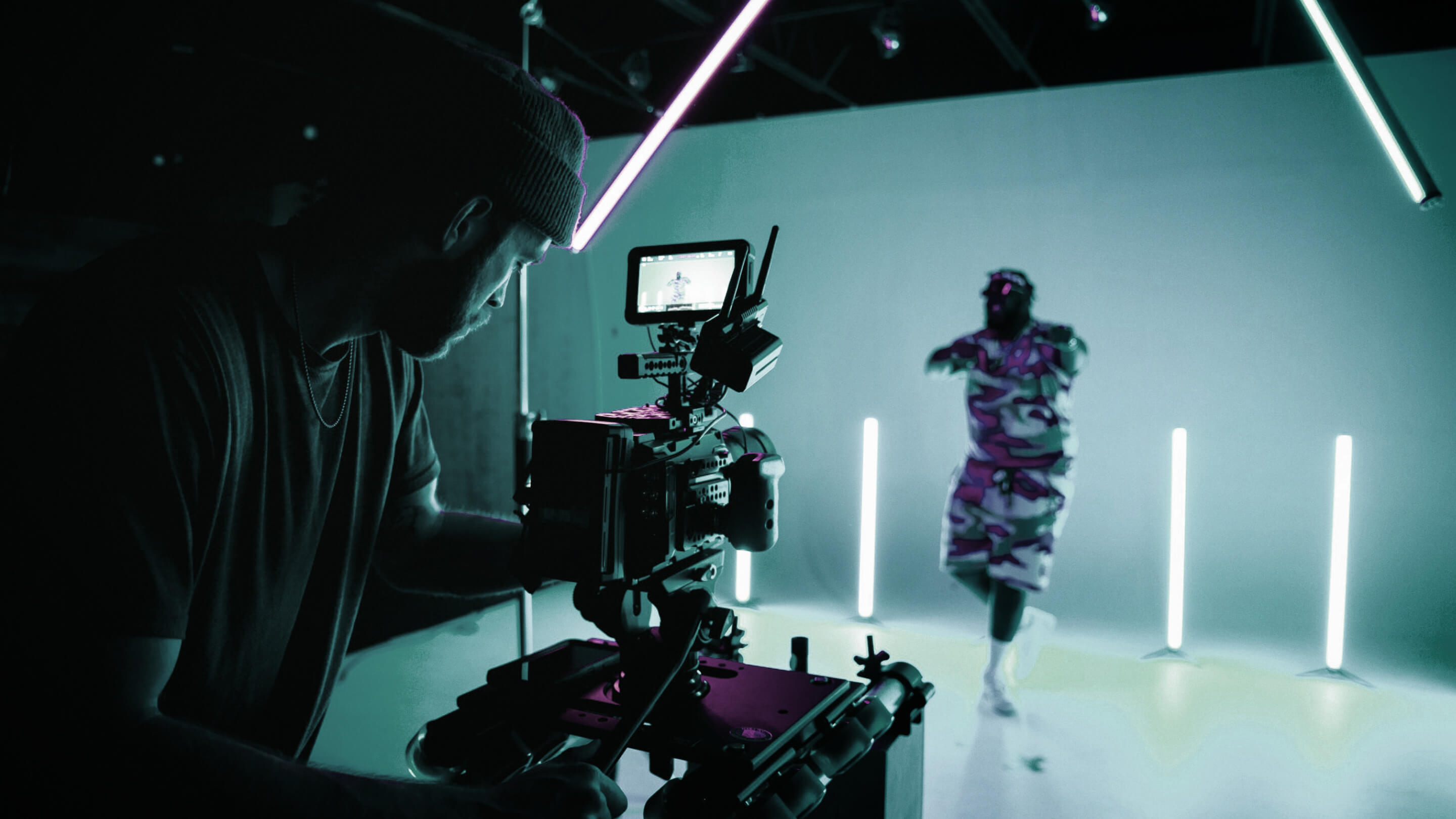 How to build an affordable pro studio for your videos