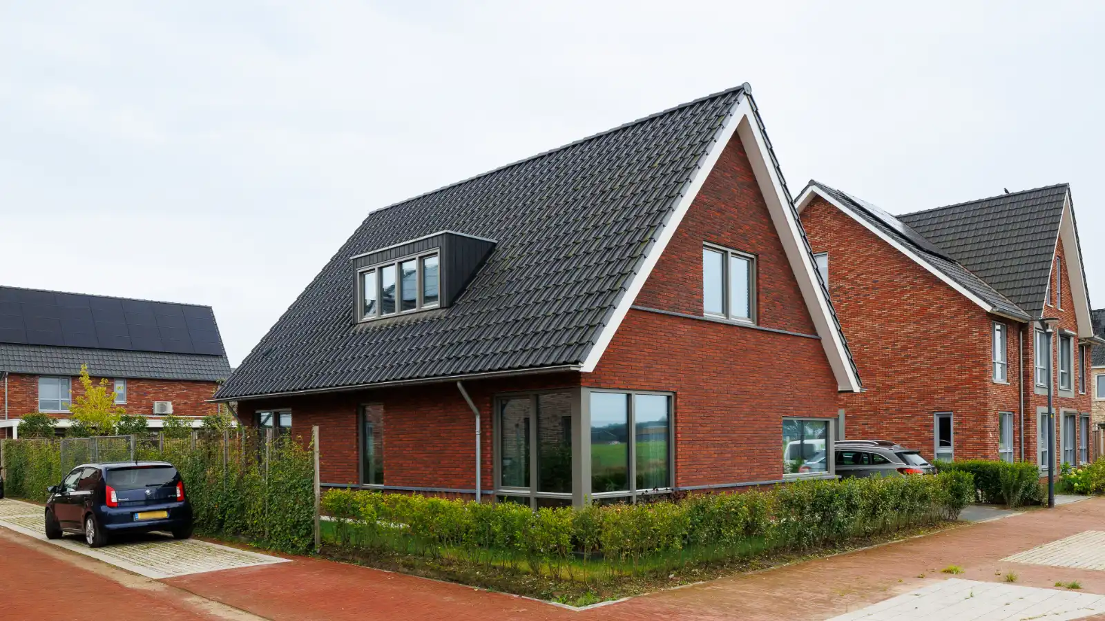 Vrijstaande woning in jaren 30 stijl met dakkapel