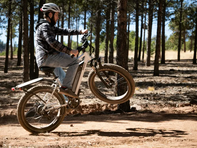 Gravel bike vs hardtail MTB: What are the differences?