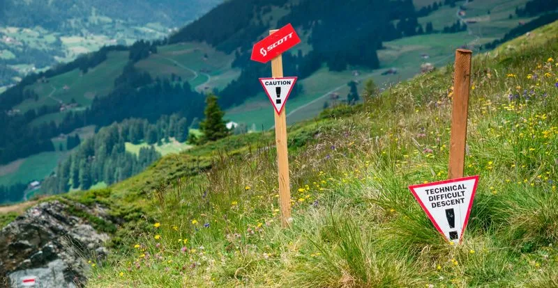 MTB in the Swiss Alps: 4 routes for the extremes