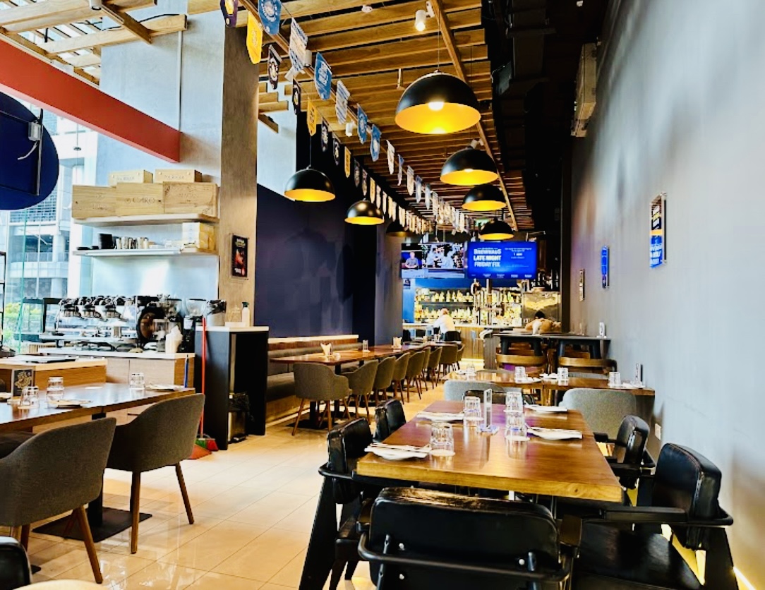 Asia Square - Brewhaus