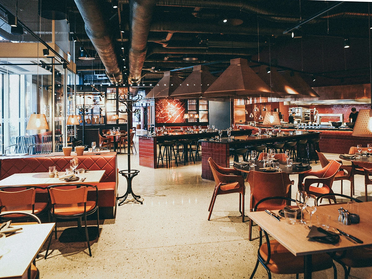 The Lakeside Grille