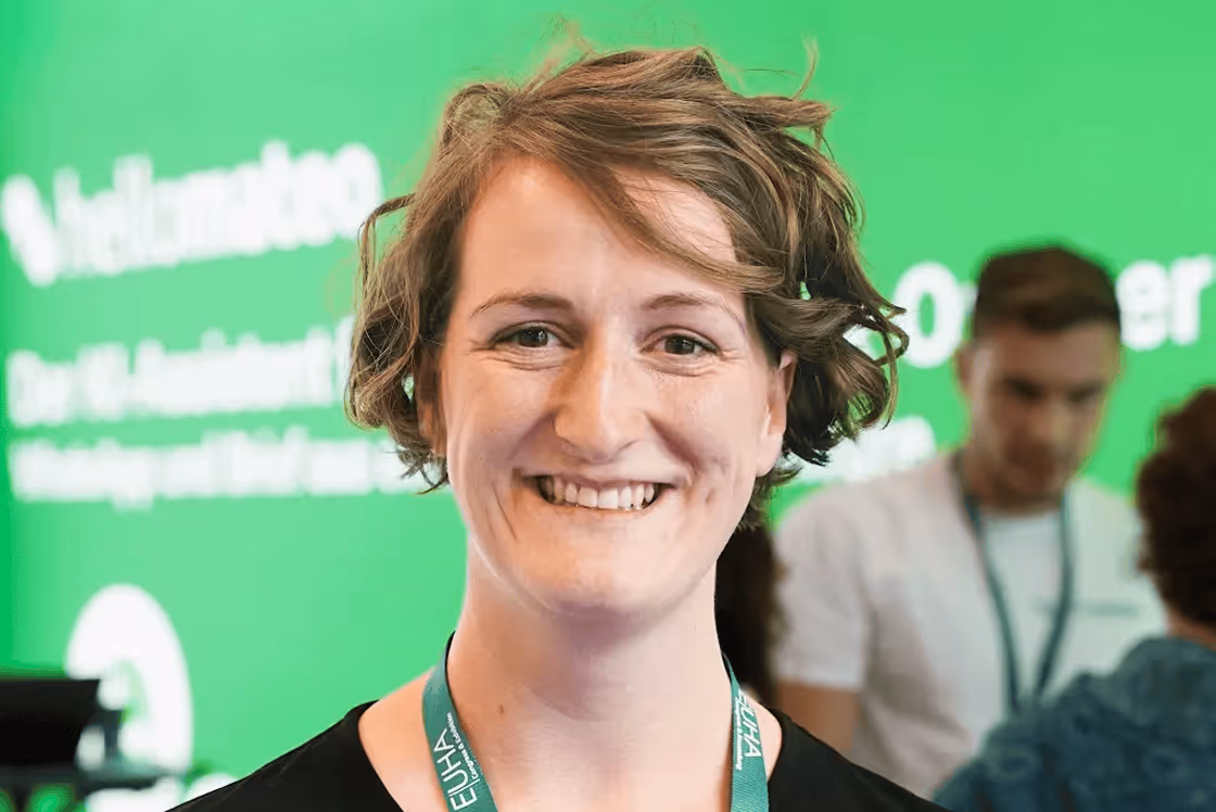 Haller Hörakustik stärkt Kundenkommunikation und Servicequalität mit hellomateo