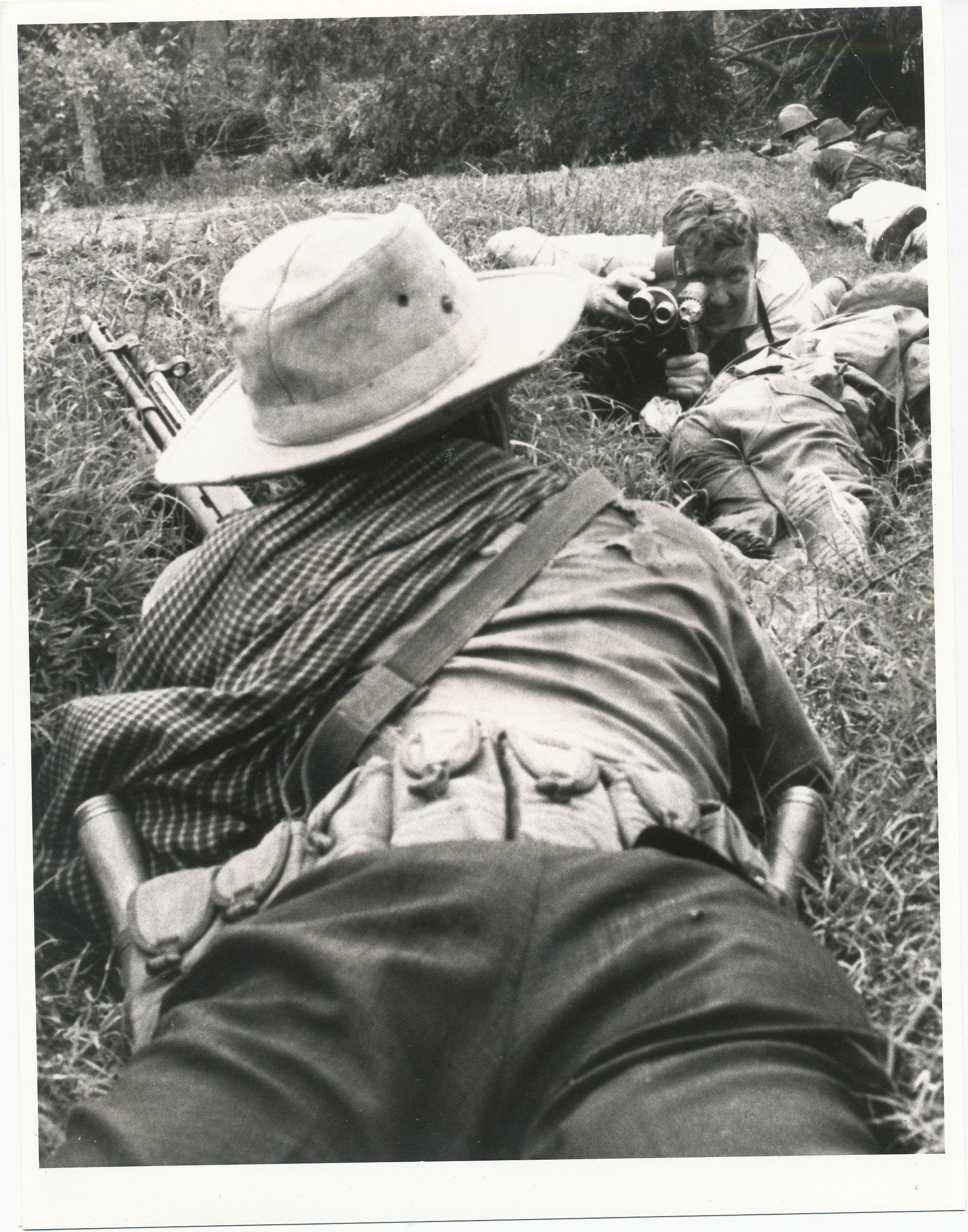 Neil Davis redux — death is a lady